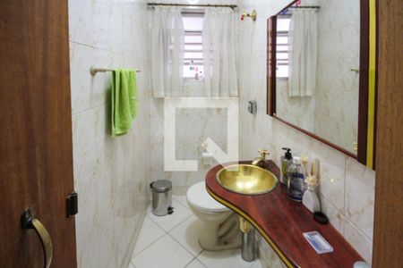 Lavabo de casa para alugar com 2 quartos, 170m² em Vila Ema, São Paulo