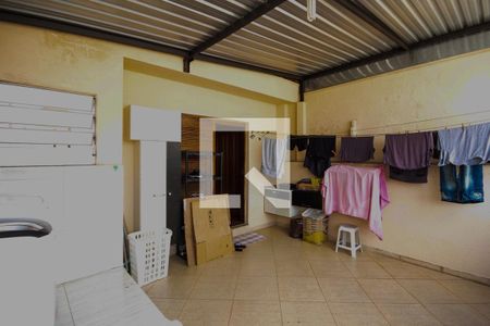 Casa para alugar com 170m², 2 quartos e 2 vagasVaranda