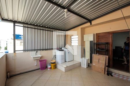 Casa para alugar com 170m², 2 quartos e 2 vagasVaranda