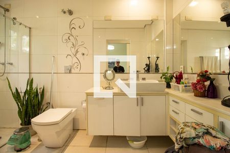 Casa à venda com 183m², 3 quartos e 2 vagas Casa à venda com 183m², 3 quartos e 2 vagasBanheiro