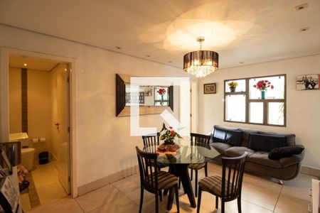 Sala de casa à venda com 3 quartos, 183m² em Vila Mariana, São Paulo