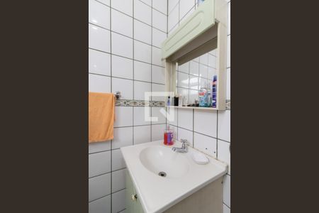 Casa para alugar com 140m², 2 quartos e 2 vagasBanheiro 2