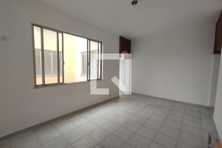 Sala de apartamento para alugar com 2 quartos, 61m² em Tanque, Rio de Janeiro