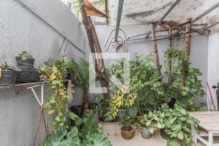 Casa para alugar com 280m², 4 quartos e 1 vaga Casa para alugar com 280m², 4 quartos e 1 vagaArea de Serviços