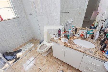 Casa para alugar com 280m², 4 quartos e 1 vaga Casa para alugar com 280m², 4 quartos e 1 vagaBanheiro