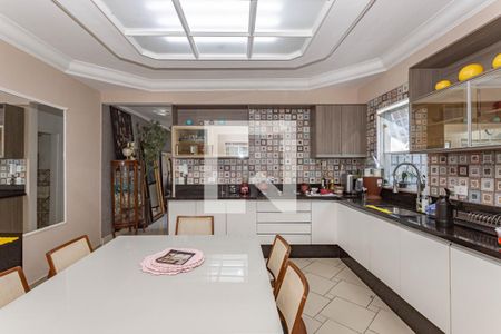 Casa para alugar com 280m², 4 quartos e 1 vaga Casa para alugar com 280m², 4 quartos e 1 vagaCozinha