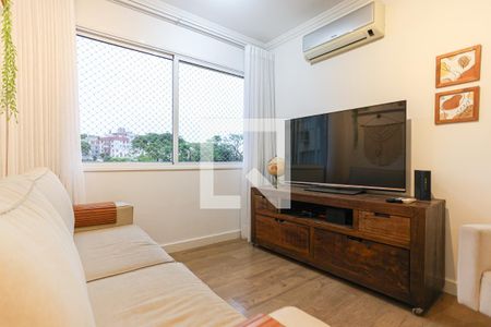 Sala de apartamento à venda com 3 quartos, 64m² em Partenon, Porto Alegre