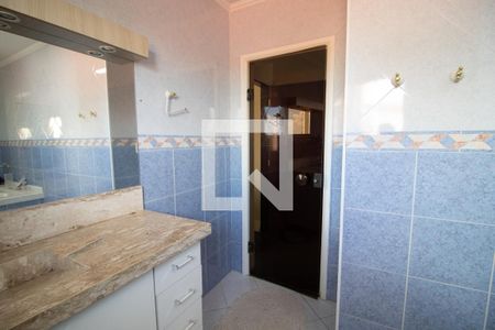 Casa à venda com 341m², 3 quartos e 5 vagasBanheiro do Quarto 3 