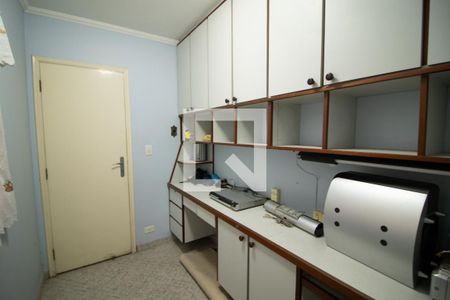 Casa à venda com 341m², 3 quartos e 5 vagasEscritório