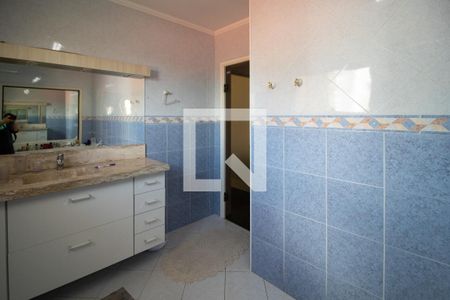 Casa à venda com 341m², 3 quartos e 5 vagasBanheiro do Quarto 3 