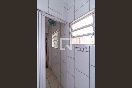 Casa à venda com 150m², 3 quartos e 4 vagasBanheiro 2