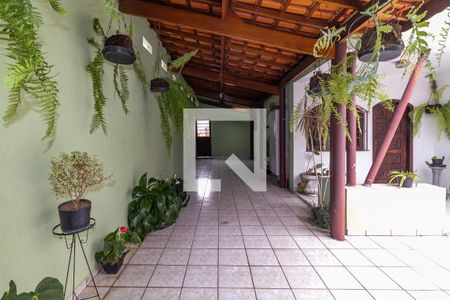 Casa à venda com 150m², 3 quartos e 4 vagasGaragem