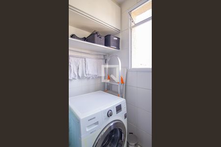 Área de Serviço de apartamento à venda com 2 quartos, 54m² em Vila Nova Esperia, Jundiaí