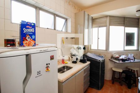 Cozinha  de apartamento para alugar com 2 quartos, 74m² em Centro, Belo Horizonte