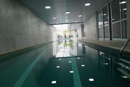 Apartamento à venda com 72m², 1 quarto e 1 vagaPiscina