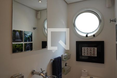 Lavabo de apartamento à venda com 1 quarto, 72m² em Vila Madalena, São Paulo
