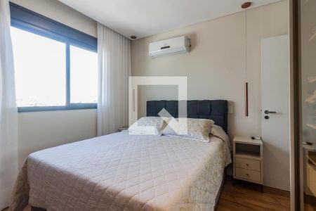 Suíte de apartamento para alugar com 2 quartos, 70m² em Barreiros, São José