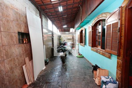 Casa à venda com 118m², 4 quartos e 4 vagasGaragem