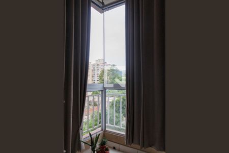 Varanda da Sala de apartamento à venda com 2 quartos, 51m² em Teresópolis, Porto Alegre