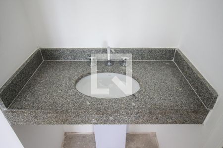 Casa para alugar com 33m², 2 quartos e sem vaga Casa para alugar com 33m², 2 quartos e sem vagaBanheiro