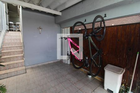 Casa à venda com 78m², 2 quartos e 2 vagasGaragem 1