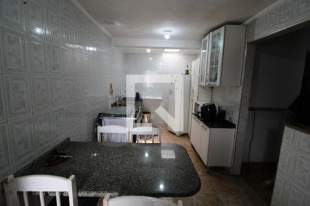 Casa à venda com 78m², 2 quartos e 2 vagasCozinha