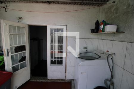 Casa à venda com 78m², 2 quartos e 2 vagasÁrea de Serviço