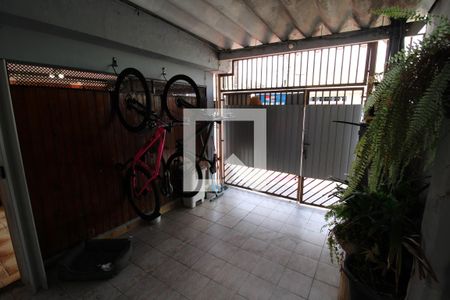 Casa à venda com 78m², 2 quartos e 2 vagasGaragem 1