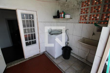 Casa à venda com 78m², 2 quartos e 2 vagasÁrea de Serviço