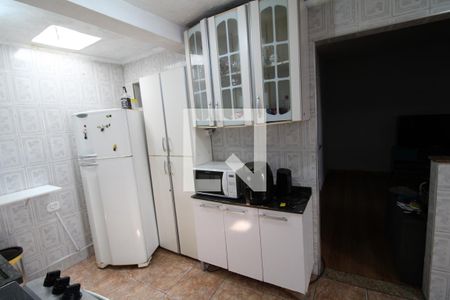 Casa à venda com 78m², 2 quartos e 2 vagasCozinha