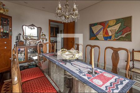 Apartamento à venda com 215m², 4 quartos e 3 vagassala de jantar_3