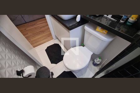 Apartamento à venda com 56m², 2 quartos e 1 vagaBanheiro 