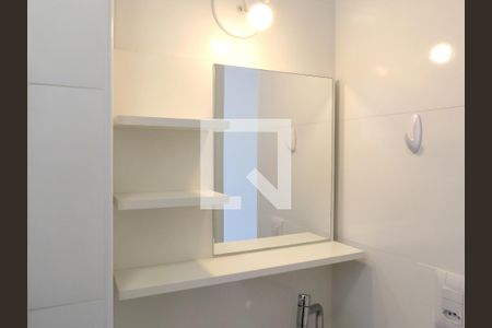 Apartamento para alugar com 47m², 2 quartos e 1 vagaBanheiro - Espelho