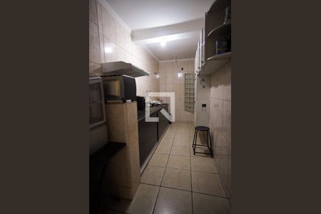 Casa à venda com 960m², 4 quartos e 4 vagas Casa à venda com 960m², 4 quartos e 4 vagasCozinha