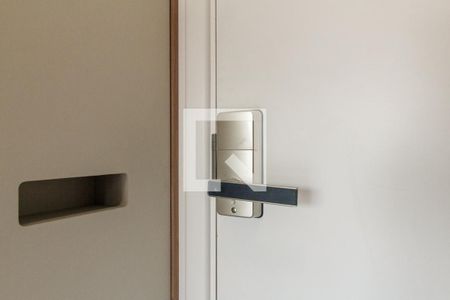Studio para alugar com 21m², 1 quarto e sem vaga Studio para alugar com 21m², 1 quarto e sem vagaFechadura Eletrônica
