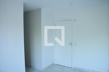 Sala de apartamento para alugar com 2 quartos, 42m² em Bairro Nakamura Park, Cotia