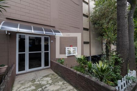 Apartamento para alugar com 80m², 2 quartos e 1 vaga Apartamento para alugar com 80m², 2 quartos e 1 vagaÁrea Comum - Entrada do Bloco