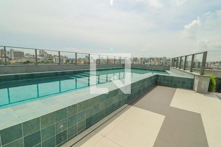 Apartamento à venda com 26m², 1 quarto e 1 vaga Apartamento à venda com 26m², 1 quarto e 1 vagaÁrea comum - Piscina / Terraço