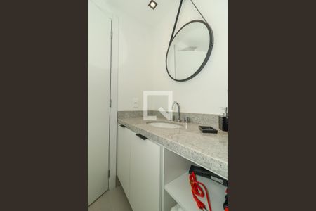 Apartamento à venda com 26m², 1 quarto e 1 vaga Apartamento à venda com 26m², 1 quarto e 1 vagaBanheiro