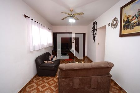 Sala de casa à venda com 3 quartos, 300m² em Vila Campo Grande, São Paulo