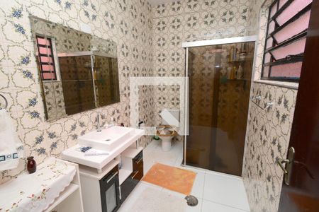 Casa à venda com 300m², 3 quartos e 4 vagasBanheiro