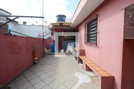 Casa à venda com 300m², 3 quartos e 4 vagasQuintal