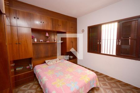 Casa à venda com 300m², 3 quartos e 4 vagasSuíte