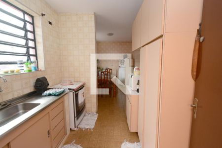 Casa à venda com 300m², 3 quartos e 4 vagasCozinha