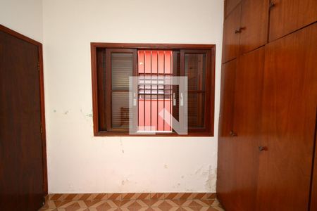 Casa à venda com 300m², 3 quartos e 4 vagasQuarto 2