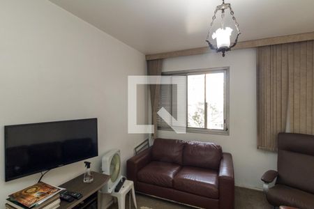 Sala de TV - Cômodo Reversível de apartamento à venda com 3 quartos, 151m² em Higienópolis, São Paulo