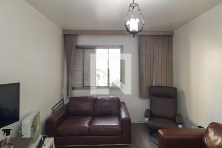 Sala de TV - Cômodo Reversível de apartamento à venda com 3 quartos, 151m² em Higienópolis, São Paulo