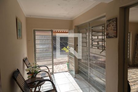 Quintal de casa à venda com 6 quartos, 396m² em Jardim Tranquilidade, Guarulhos