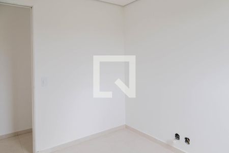 Quarto 2 de apartamento para alugar com 2 quartos, 43m² em Jardim Gracinda, Guarulhos