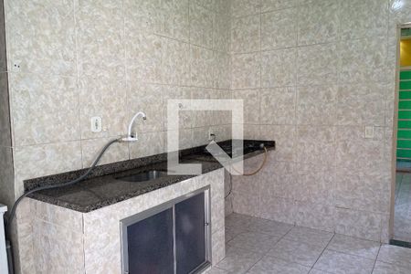 Casa para alugar com 101m², 2 quartos e 2 vagasCozinha